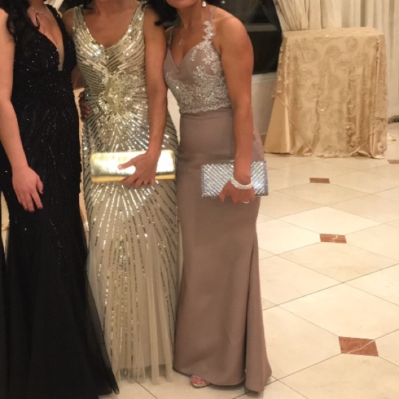 All handmade Formal dress - Picture 2 of 8